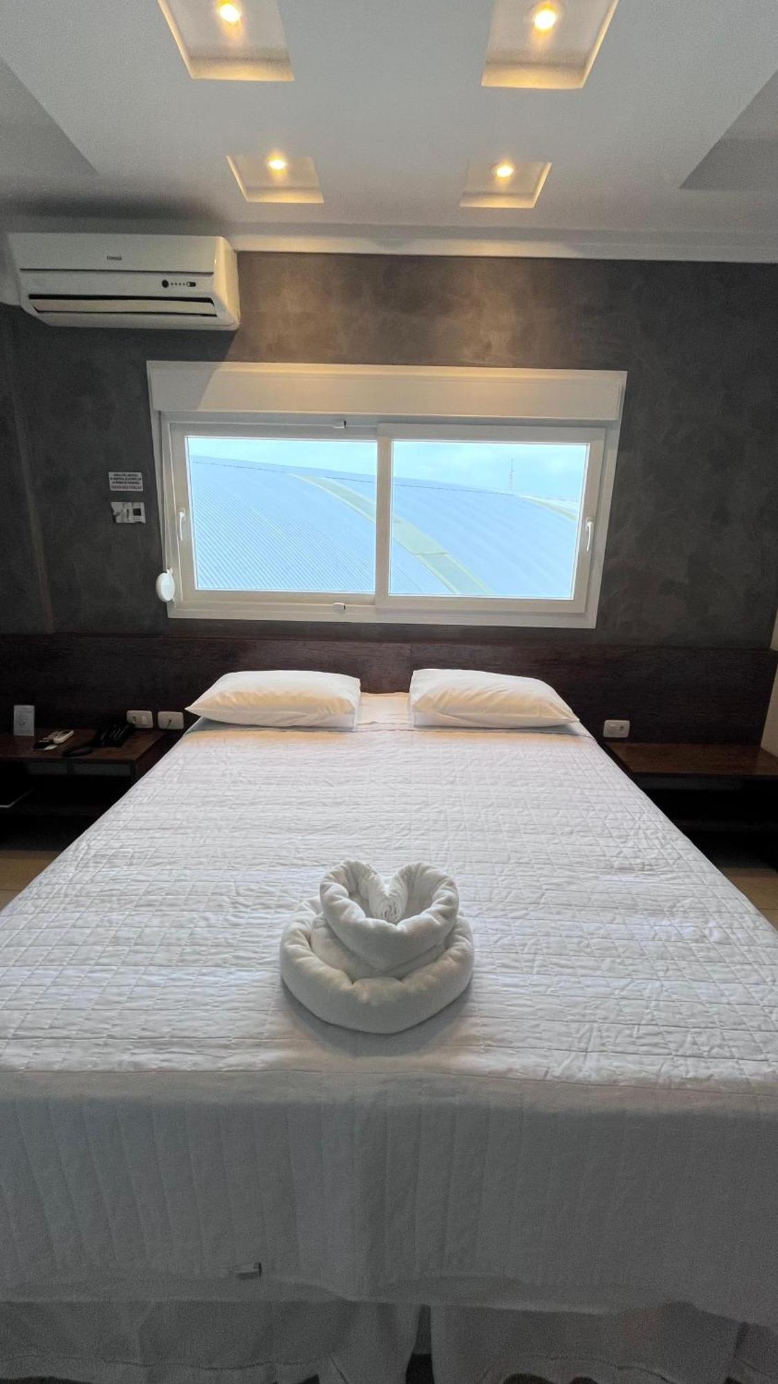 酒店 Shelton Palace 3*